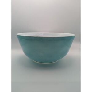 Pyrex 403 Solid Turquoise Robin Egg Blue 2.5 Quart Mixing Bowl Excellent Gloss